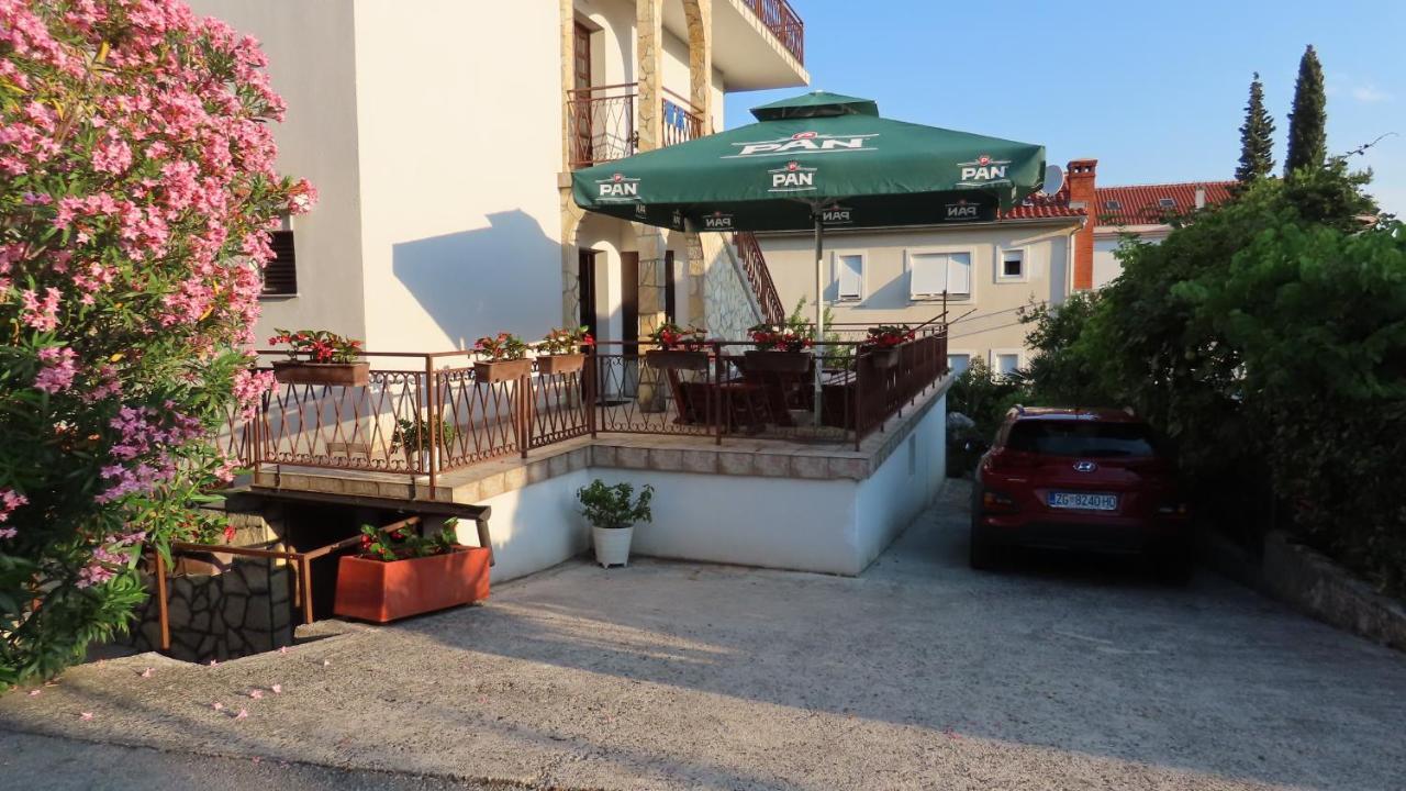 Apartments Kamelija 马林斯卡 外观 照片