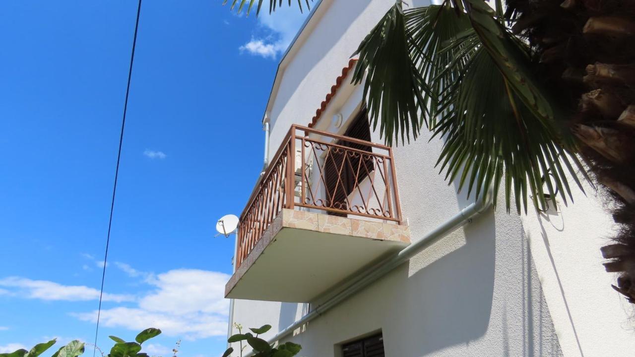Apartments Kamelija 马林斯卡 外观 照片