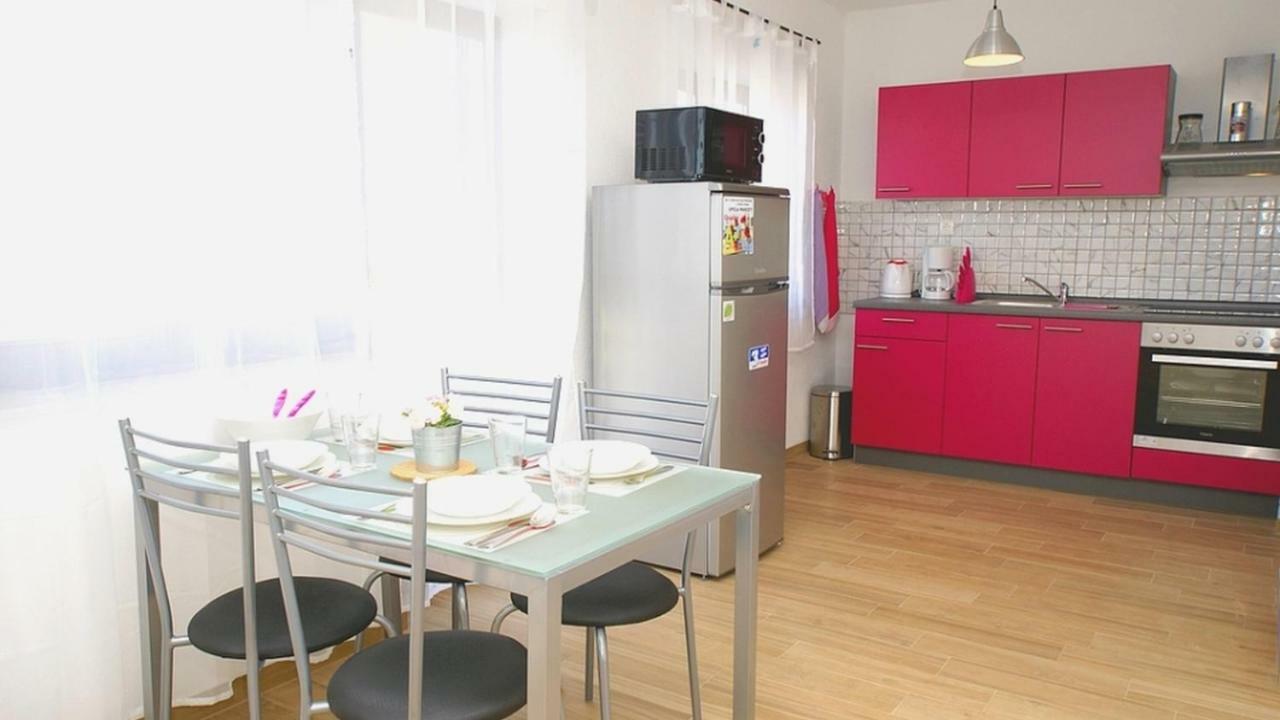 Apartments Kamelija 马林斯卡 外观 照片