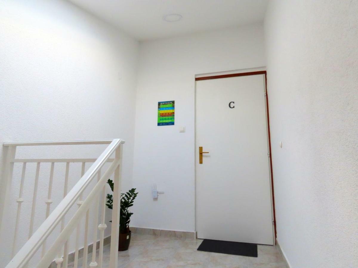Apartments Kamelija 马林斯卡 外观 照片